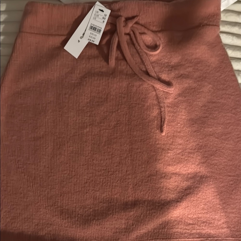Women's Pink Skirt